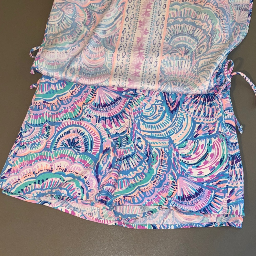 LILLY PULITZER Donna Romper Happy As Clam Engineered Romper Blue Pink Summer - Picture 4 of 7